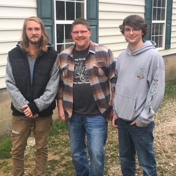 Meet your Posher, Mark - Picture 1 of 1